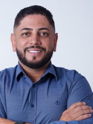 Giullian Oliveira Carmo