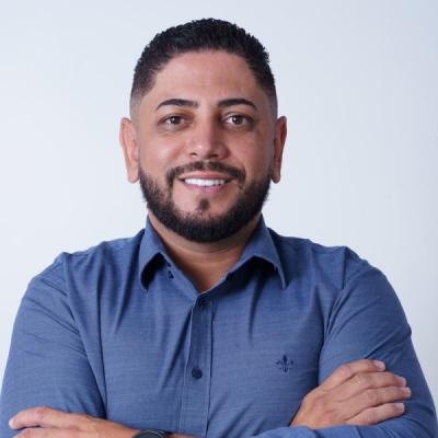Giullian Oliveira Carmo