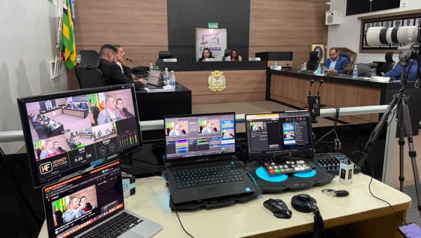 Câmara encerra sessões ordinárias de novembro com avanços em infraestrutura, homenagens e debates sobre projetos do Executivo
