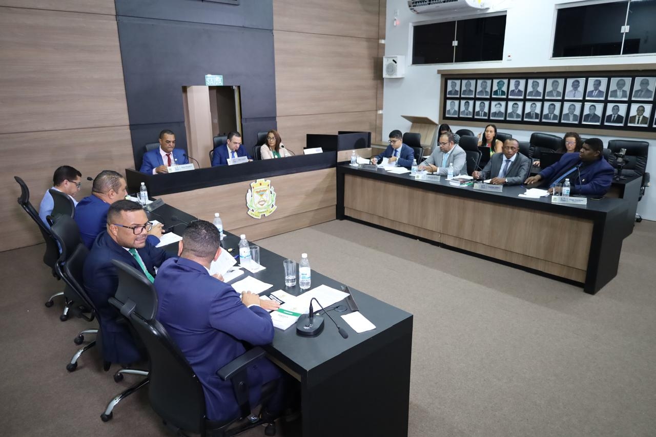 Vereadores aprovam diversos requerimentos com benefícios para a comunidade
