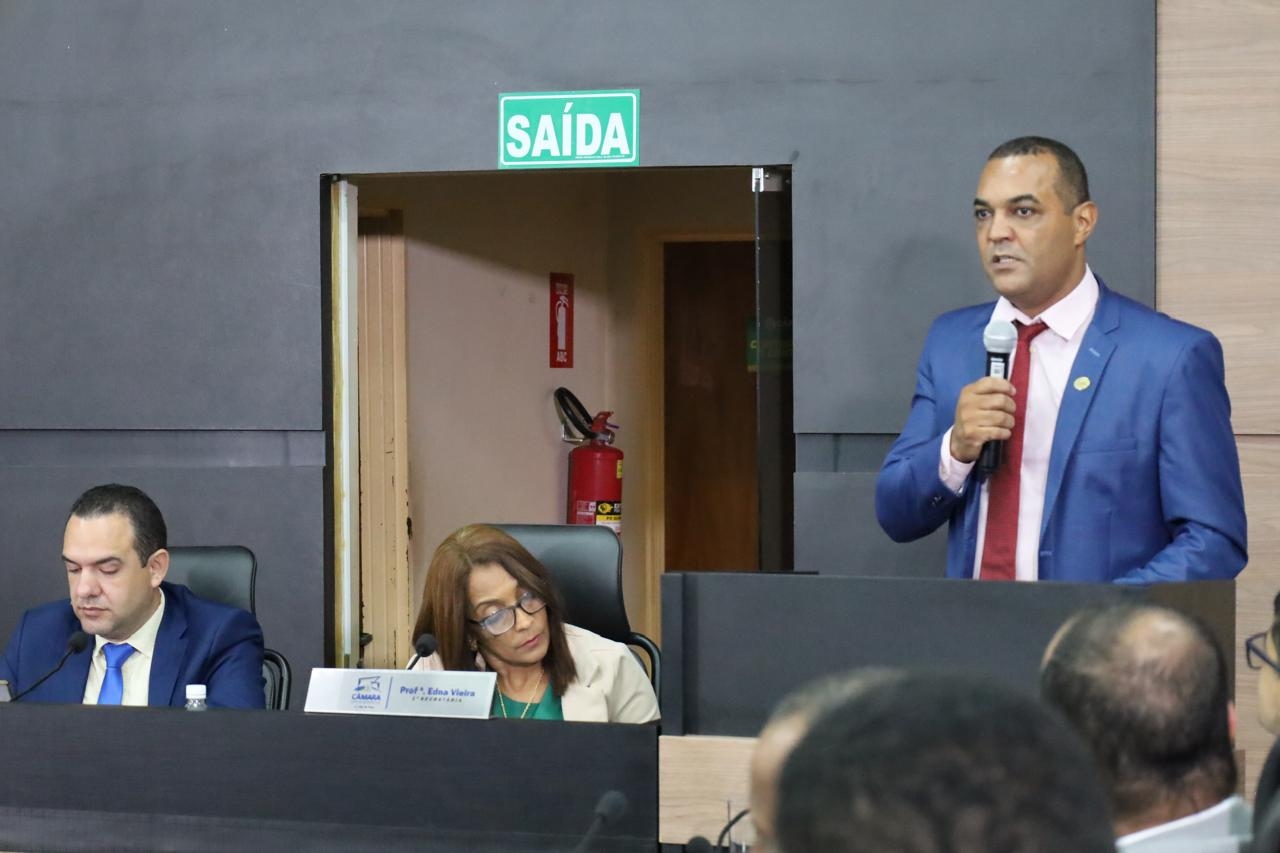 Vereadores aprovam diversos requerimentos com benefícios para a comunidade
