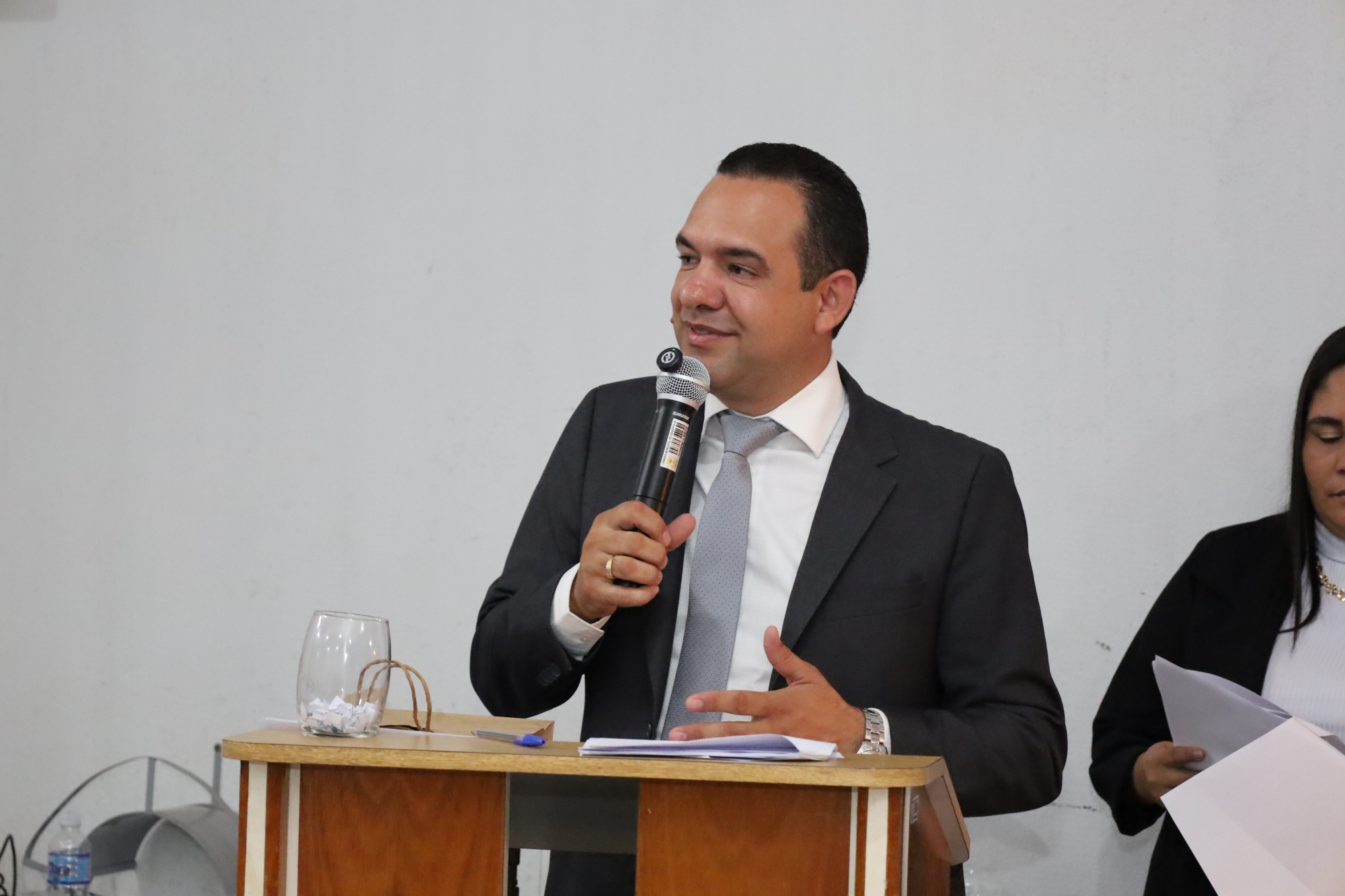 Câmara de Dianópolis celebra a força e a dedicação das mães em Sessão Solene