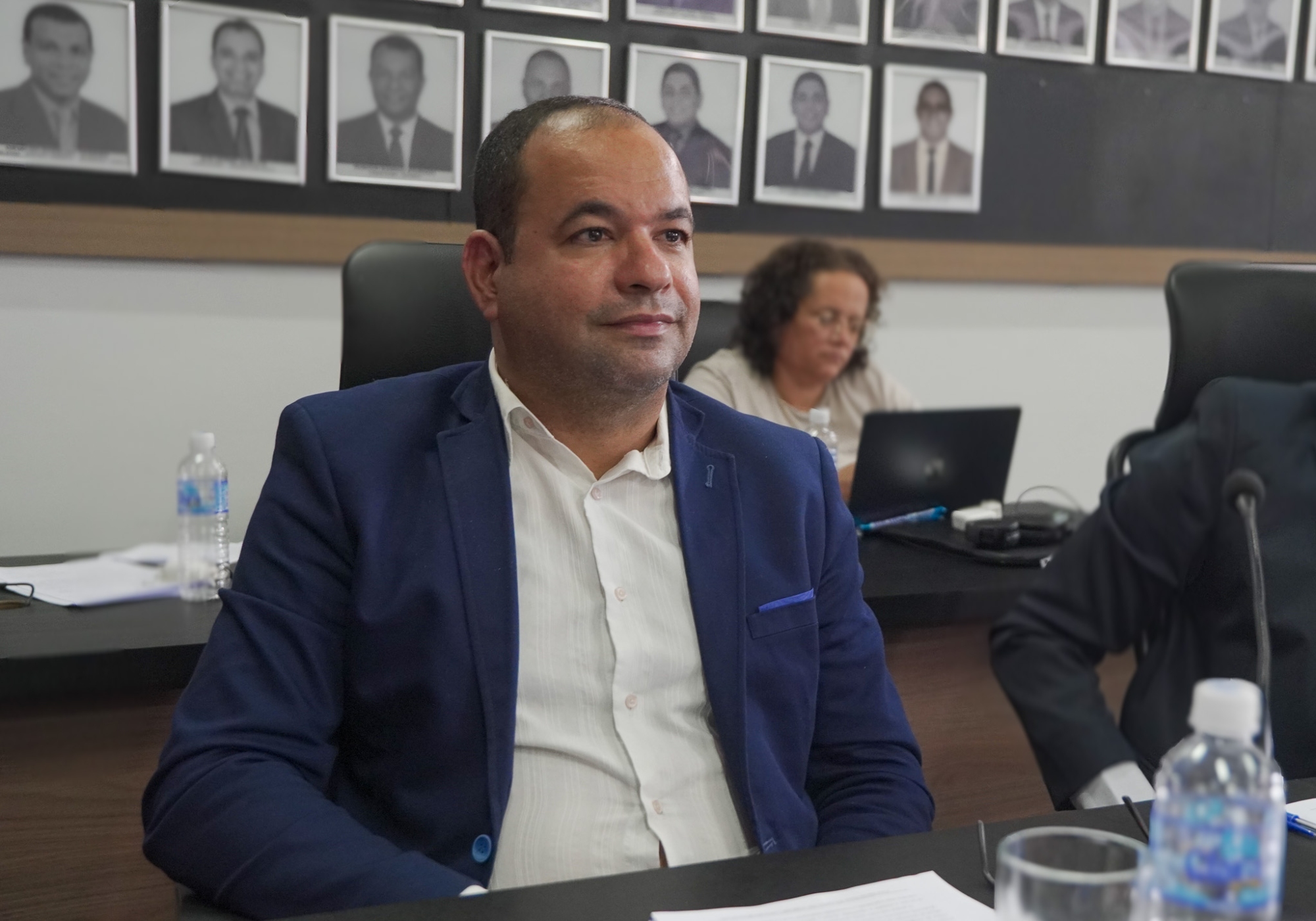 Câmara de Dianópolis abre calendário de sessões de setembro com aprovações unânimes e foco em melhorias urbanas, mobilidade e homenagens
