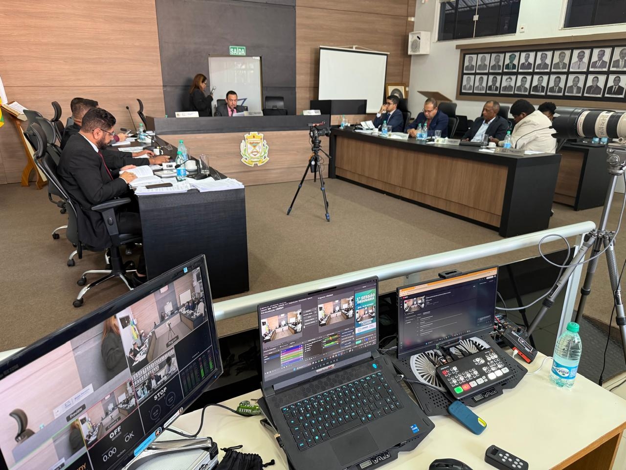 Câmara abre trabalhos de outubro em sessão marcada por homenagens ao Dia do Vereador e aprovações importantes
