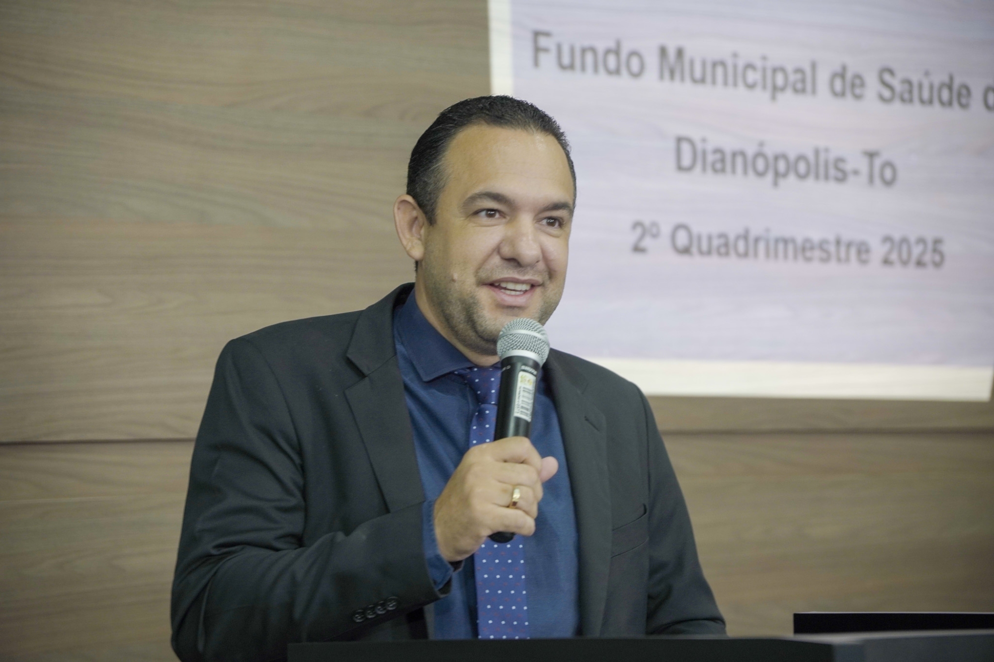 Câmara realiza sessão com foco em educação, infraestrutura e transparência na gestão pública
