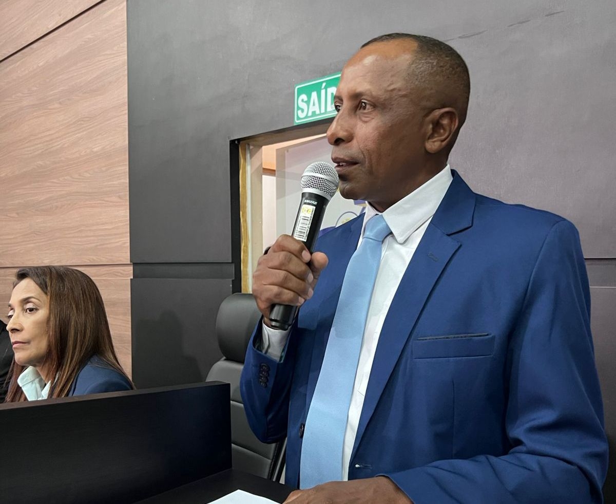 Câmara de Dianópolis realiza sessão solene com entrega de Moções de Aplausos para diversas personalidades
