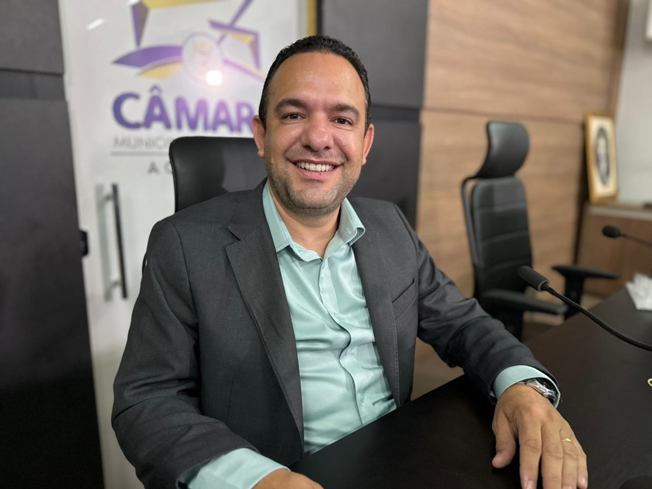 Câmara de Dianópolis aprova orçamento de R$ 161,6 milhões do Executivo para 2026, com R$ 2,9 milhões em emendas impositivas que reforçam saúde, educação e outras áreas essenciais
