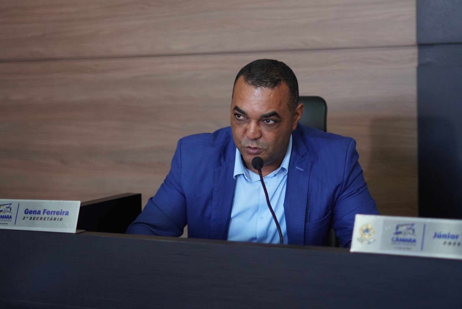 Câmara abre calendário de sessões de abril com homenagens e avanços na educação superior e cobrança por serviços na zona rural
Câmara abre calendário de sessões de abril com homenagens e avanços na educação superior e cobrança por serviços na zona rural