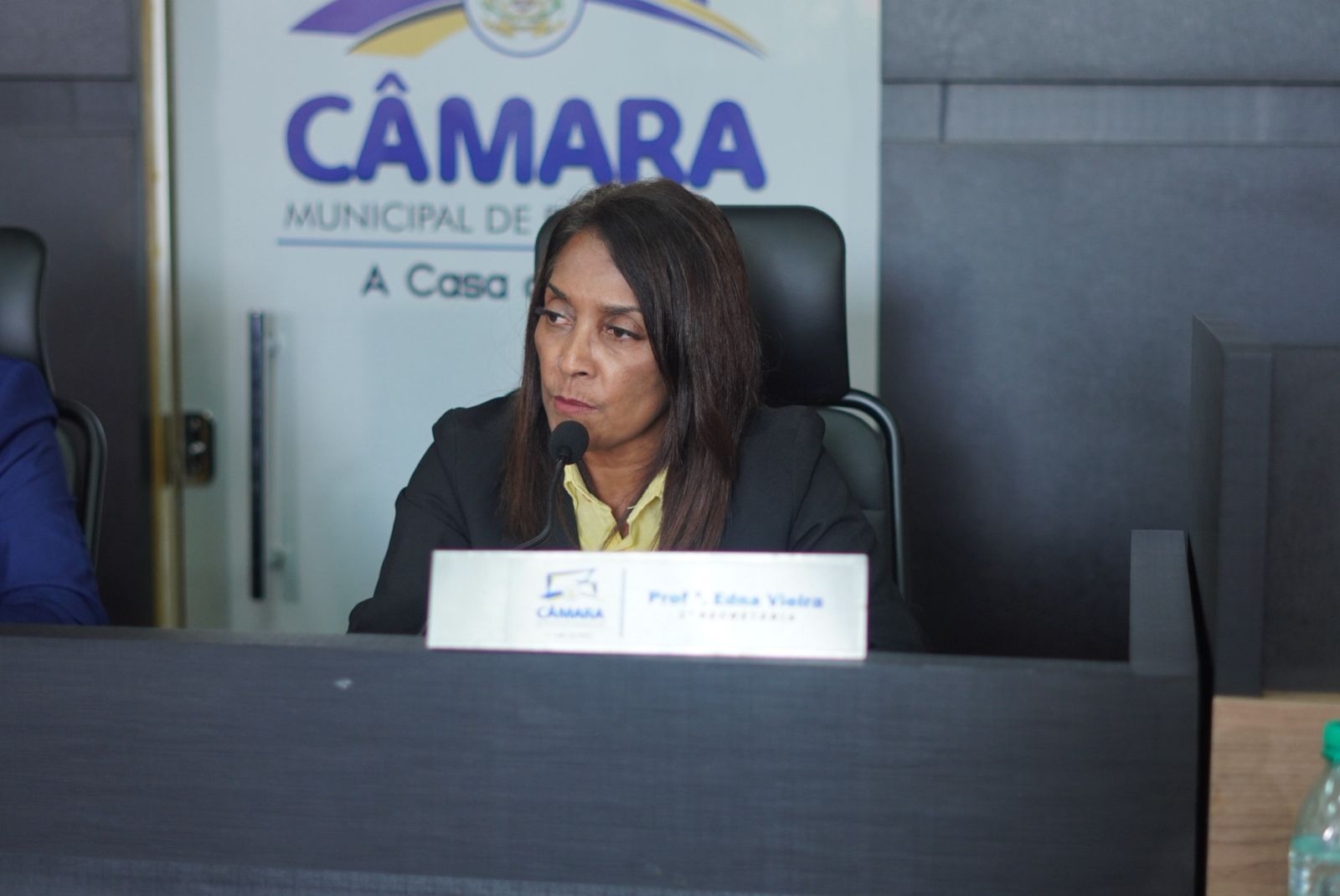 Câmara de Dianópolis debate projetos estruturantes e aprova demandas urgentes da população em sessão desta segunda 
