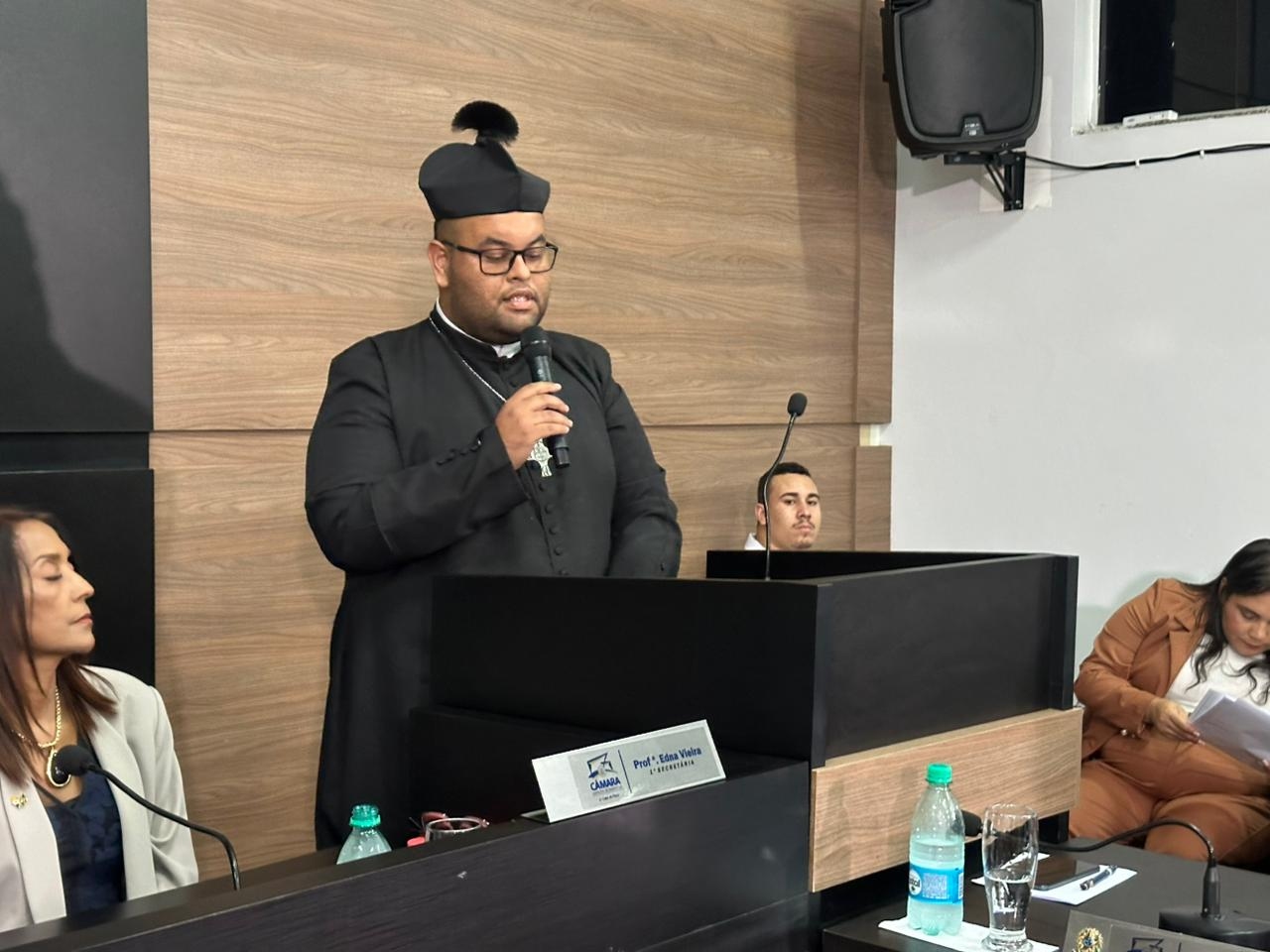 Câmara de Dianópolis realiza noite histórica com entrega de títulos de cidadão honorário e reúne grandes nomes em sessão solene
