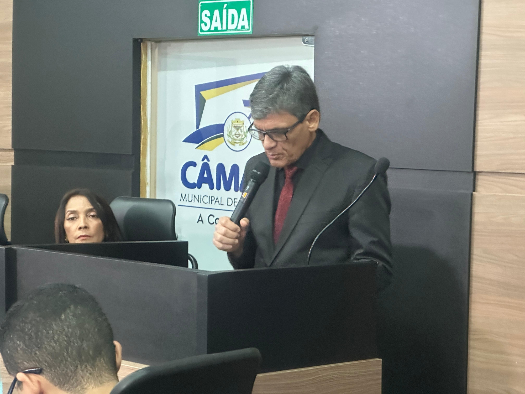 Câmara de Dianópolis realiza noite histórica com entrega de títulos de cidadão honorário e reúne grandes nomes em sessão solene
