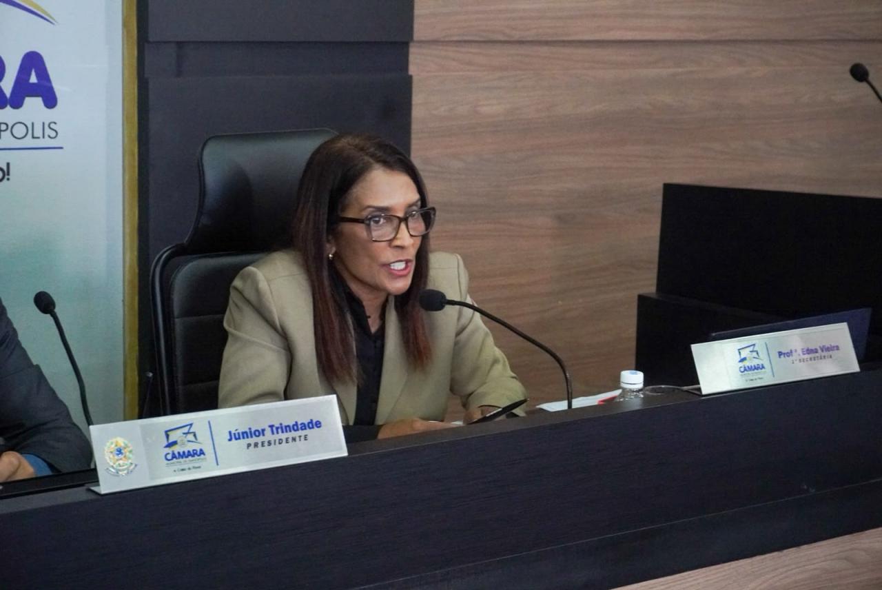 Câmara de Dianópolis abre calendário de sessões de junho com homenagens, fortalecimento institucional e ações por mais transparência Câmara de Dianópolis abre calendário de sessões de junho com homenagens, fortalecimento institucional e ações por mais transparência