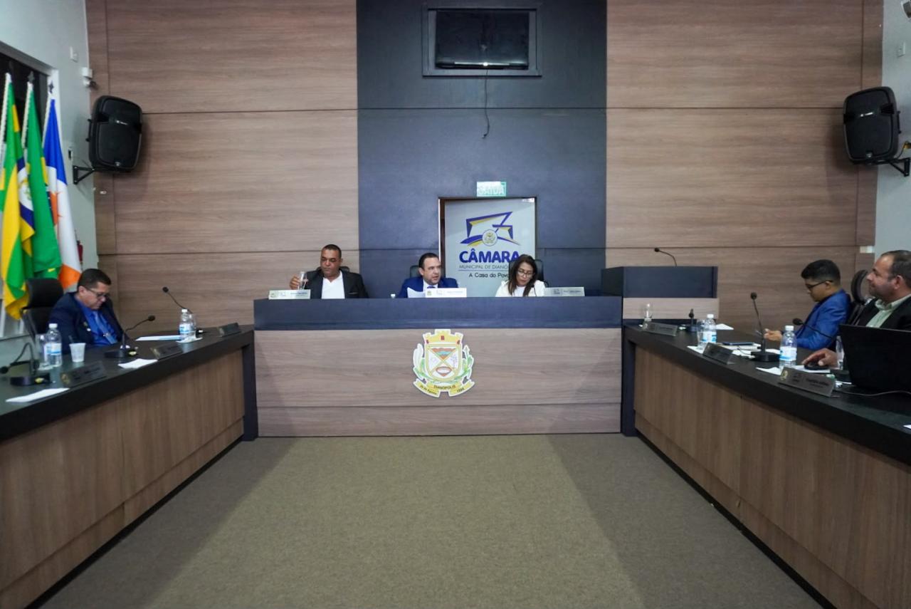 Câmara encerra calendário de sessões ordinárias de junho com prestação de contas e aprovação de importantes indicações