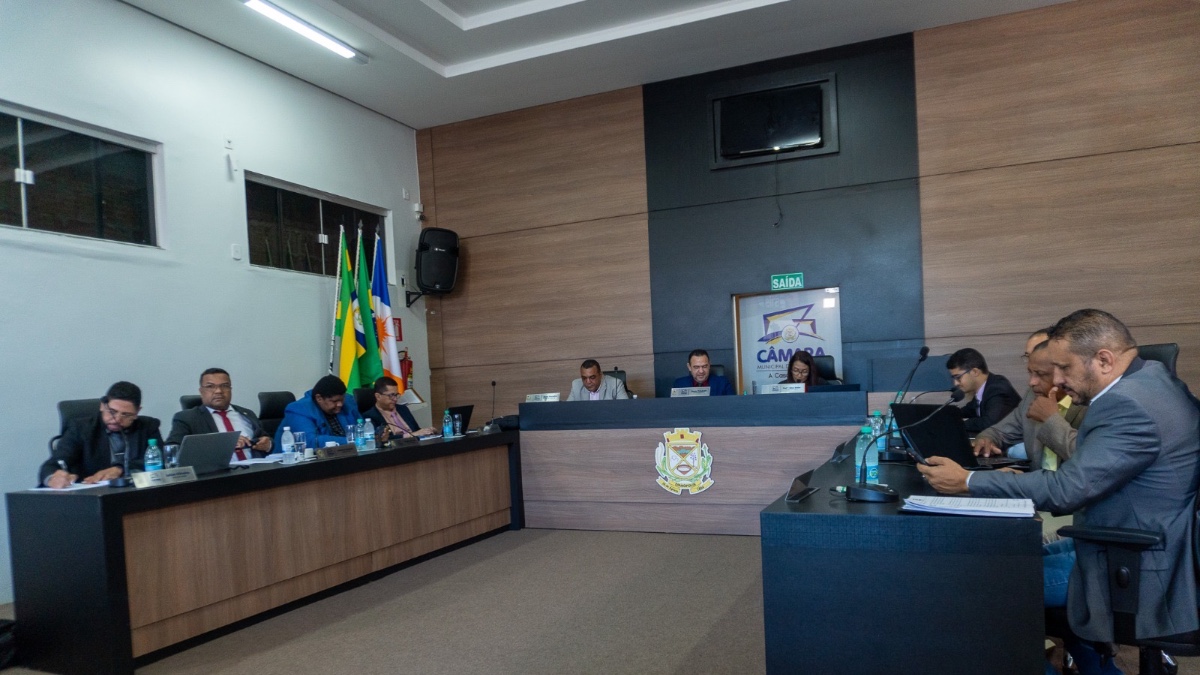 Câmara de Dianópolis aprova matérias voltadas ao reconhecimento público, saúde e desenvolvimento administrativo